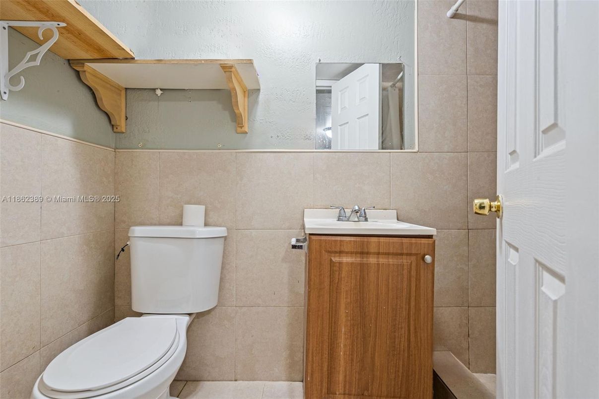 Bathroom, Interior