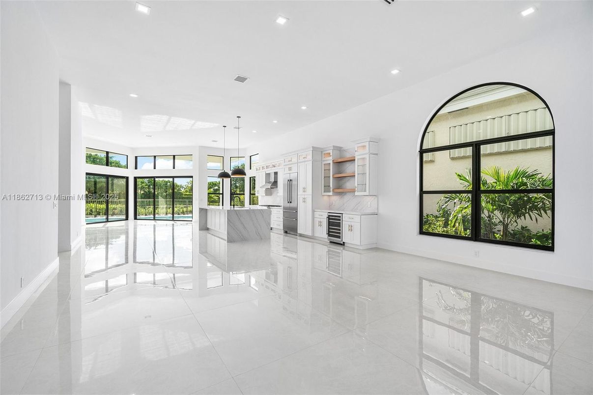 Empty room, Interior, Kitchen, Pendant Lights, Recessed Lighting