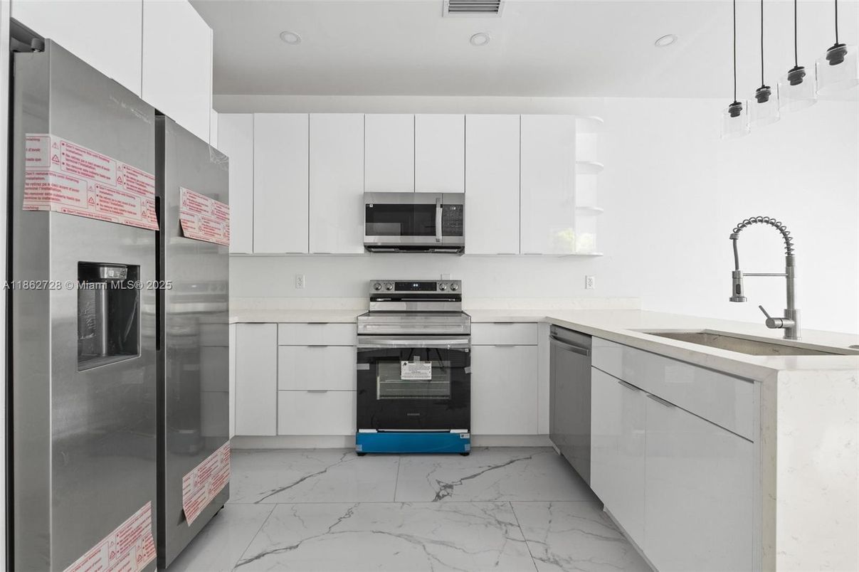 Interior, Kitchen, Marble, Recessed Lighting, Stainless Steel Appliances