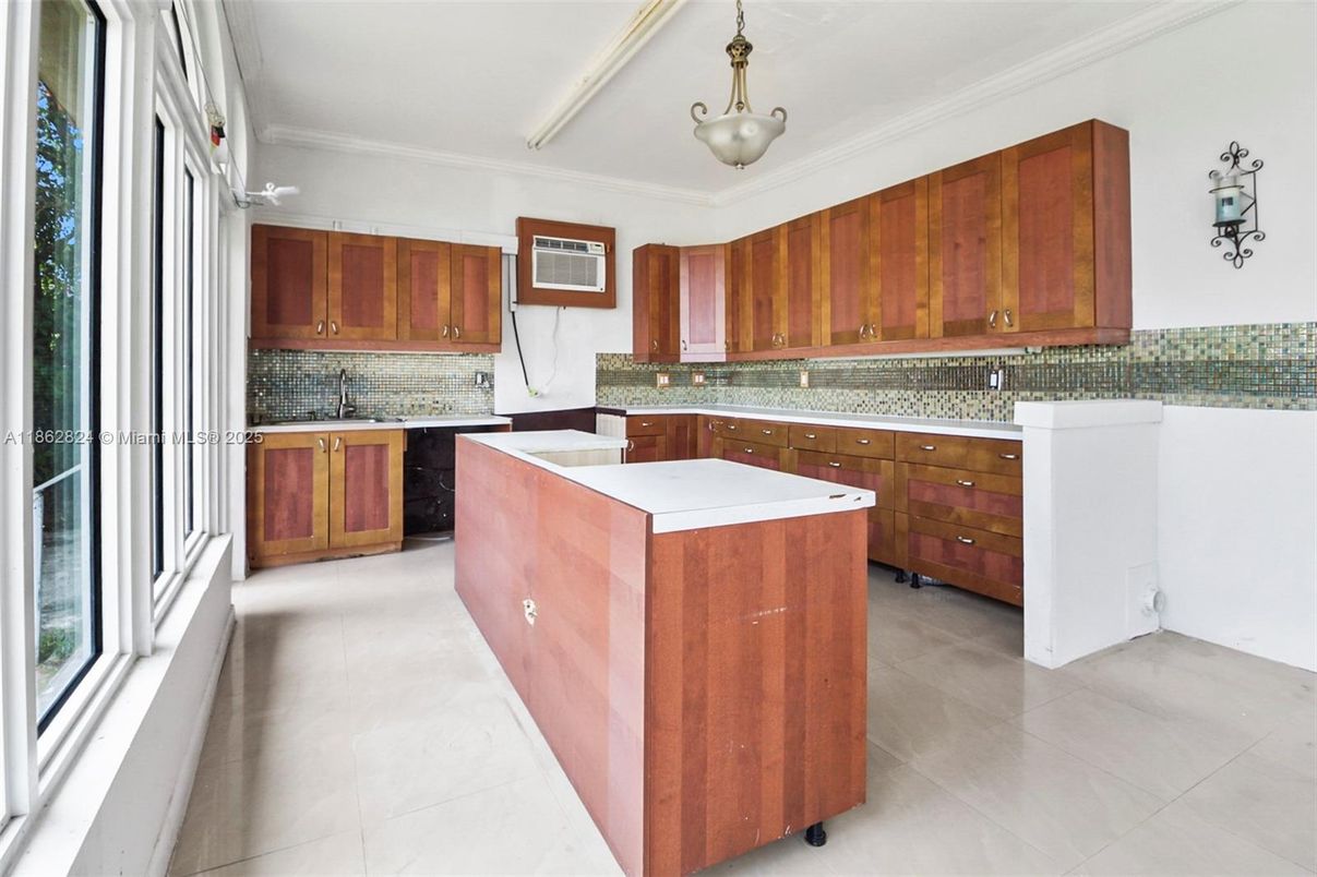 Interior, Kitchen, Pendant Lights