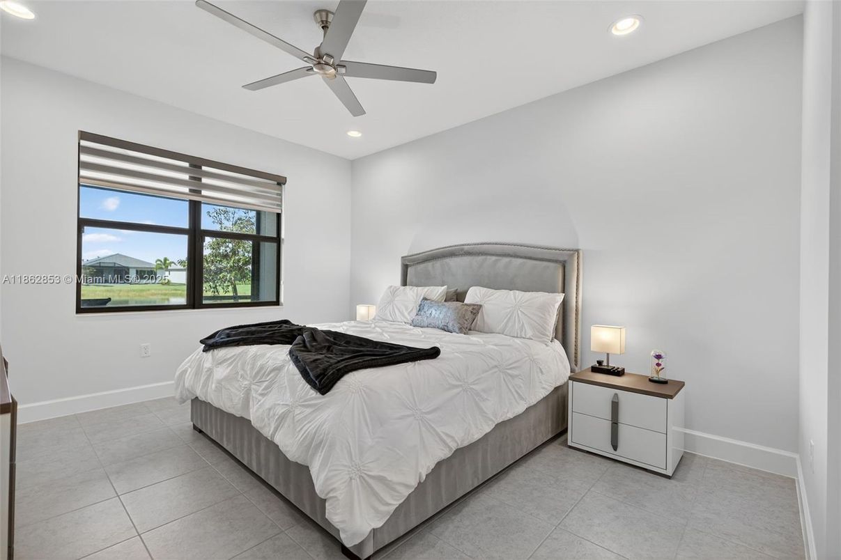 Bedroom, Interior, Recessed Lighting