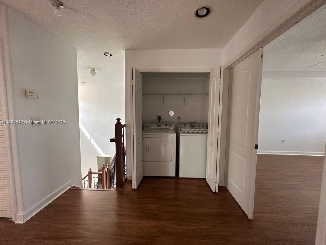 Interior, Recessed Lighting, Utility Closets, Washer, Wood Texture Flooring