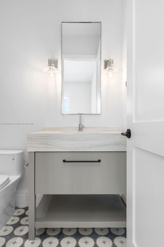 Bathroom, Interior