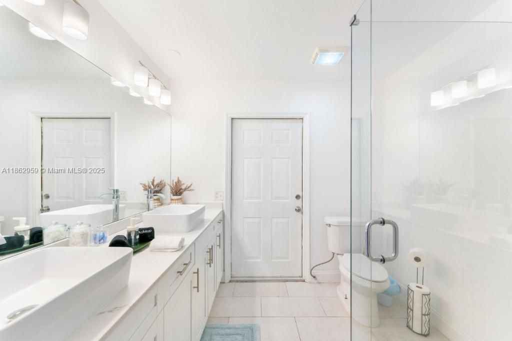 Bathroom, Dual Sink Vanities, Glass Shower, Interior