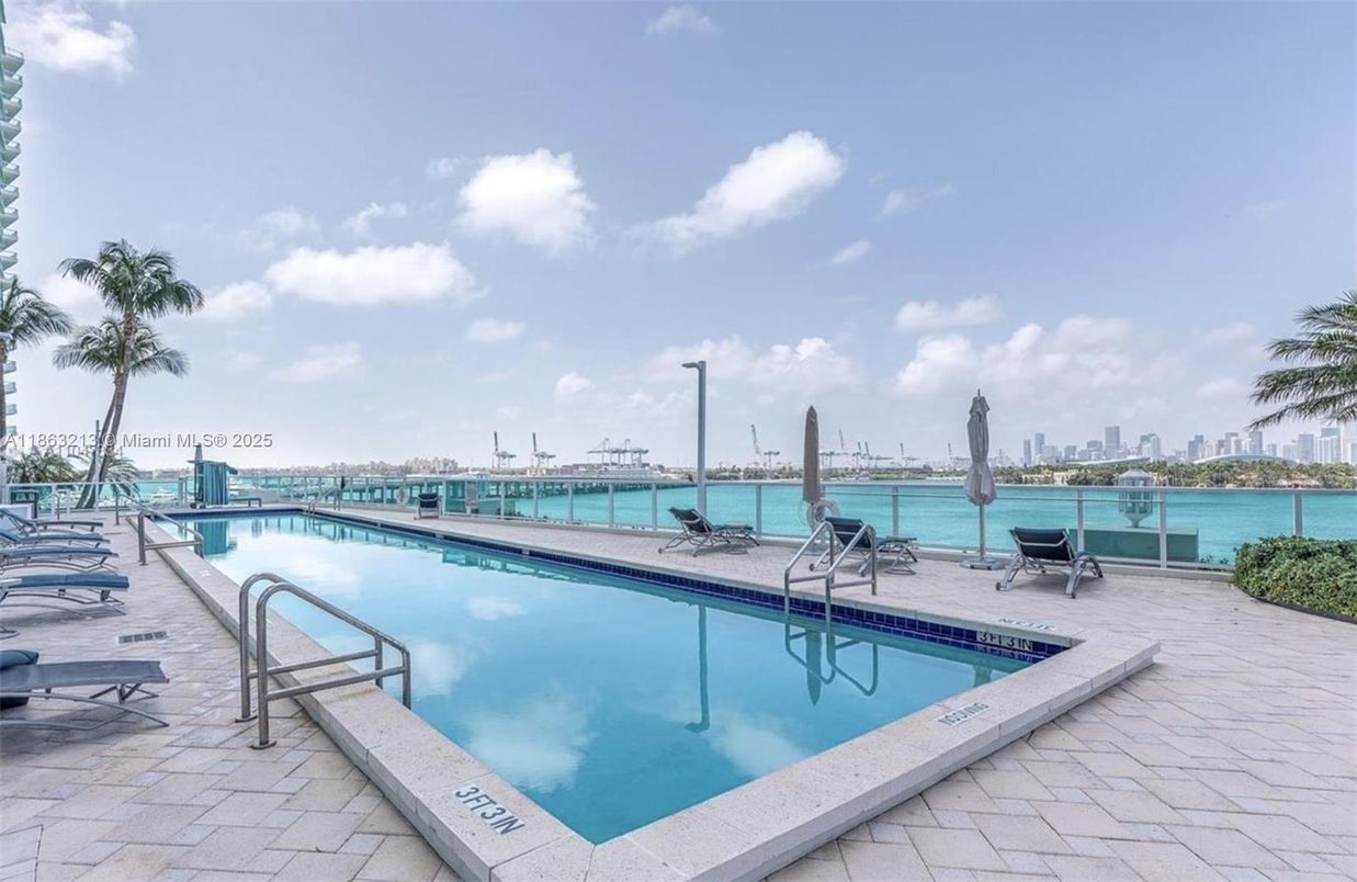 Exterior, Pool, Water