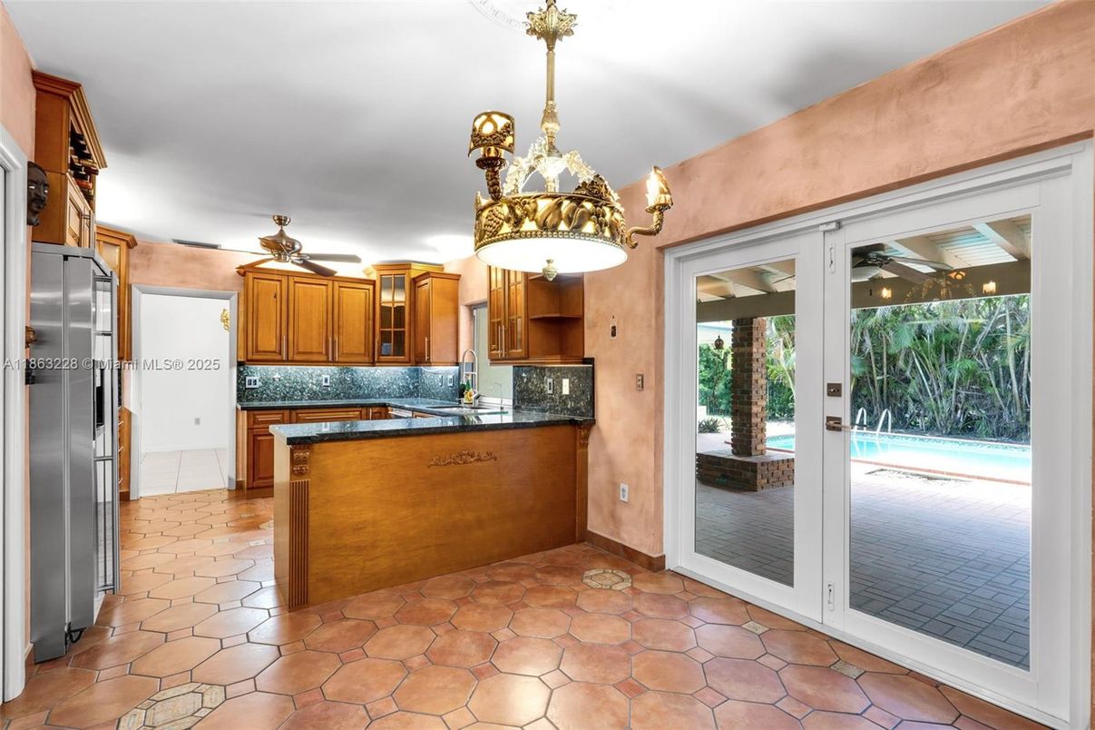 Interior, Kitchen, Pendant Lights