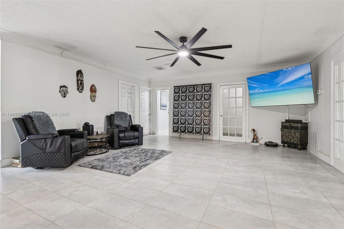 Interior, Living room