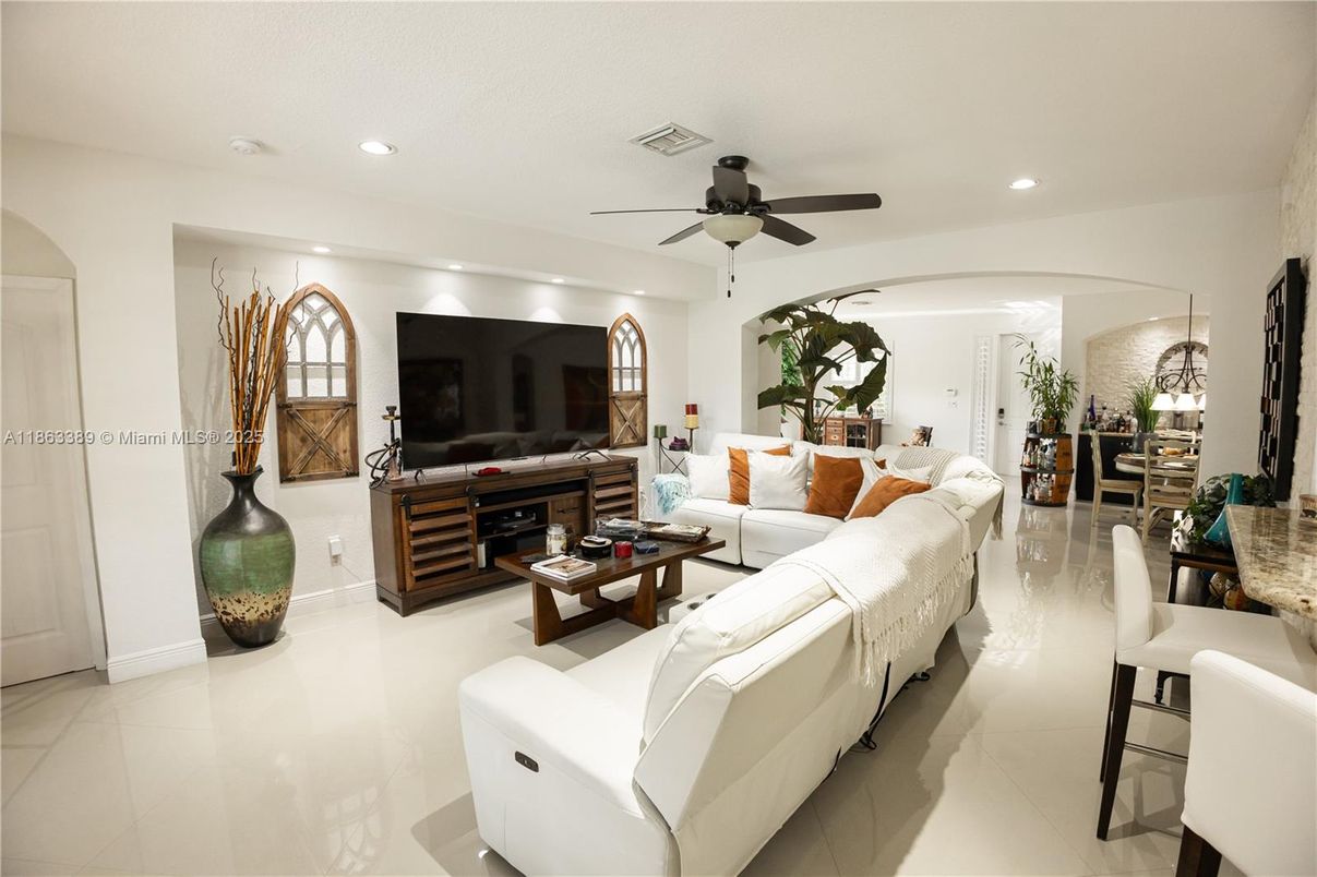 Interior, Living room, Recessed Lighting