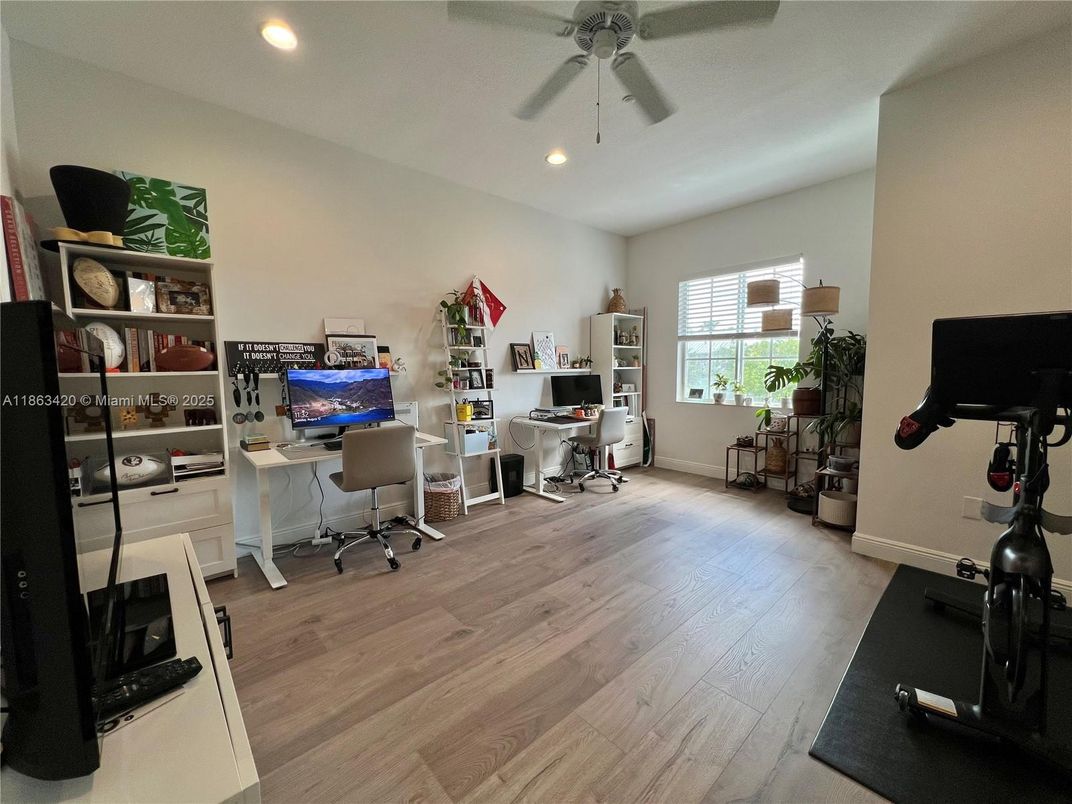 Fitness Equipment, Home Office, Interior, Recessed Lighting, Wood Texture Flooring