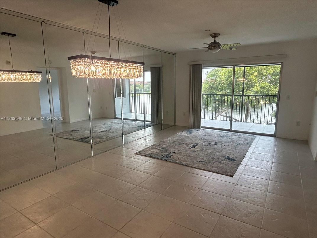 Chandelier, Empty room, Interior