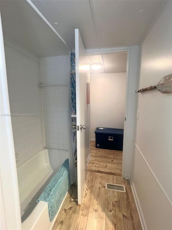 Bathroom, Interior, Wood Texture Flooring