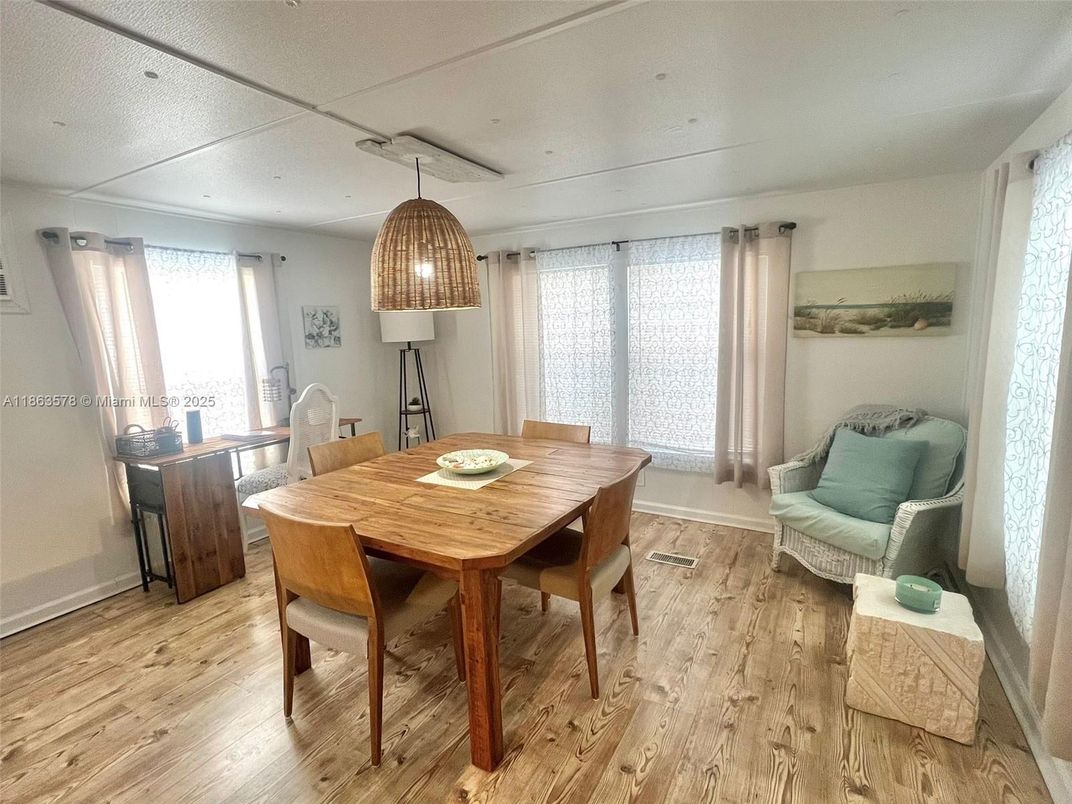 Dining room, Interior, Wood Texture Flooring