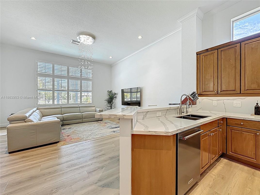 Chandelier, Interior, Kitchen, Living room, Recessed Lighting, Wood Texture Flooring
