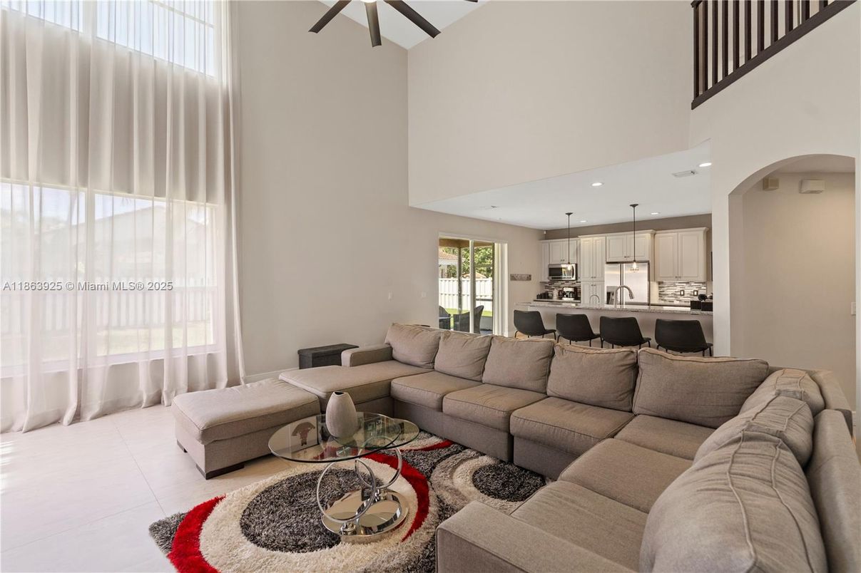 Interior, Kitchen, Living room, Pendant Lights, Recessed Lighting