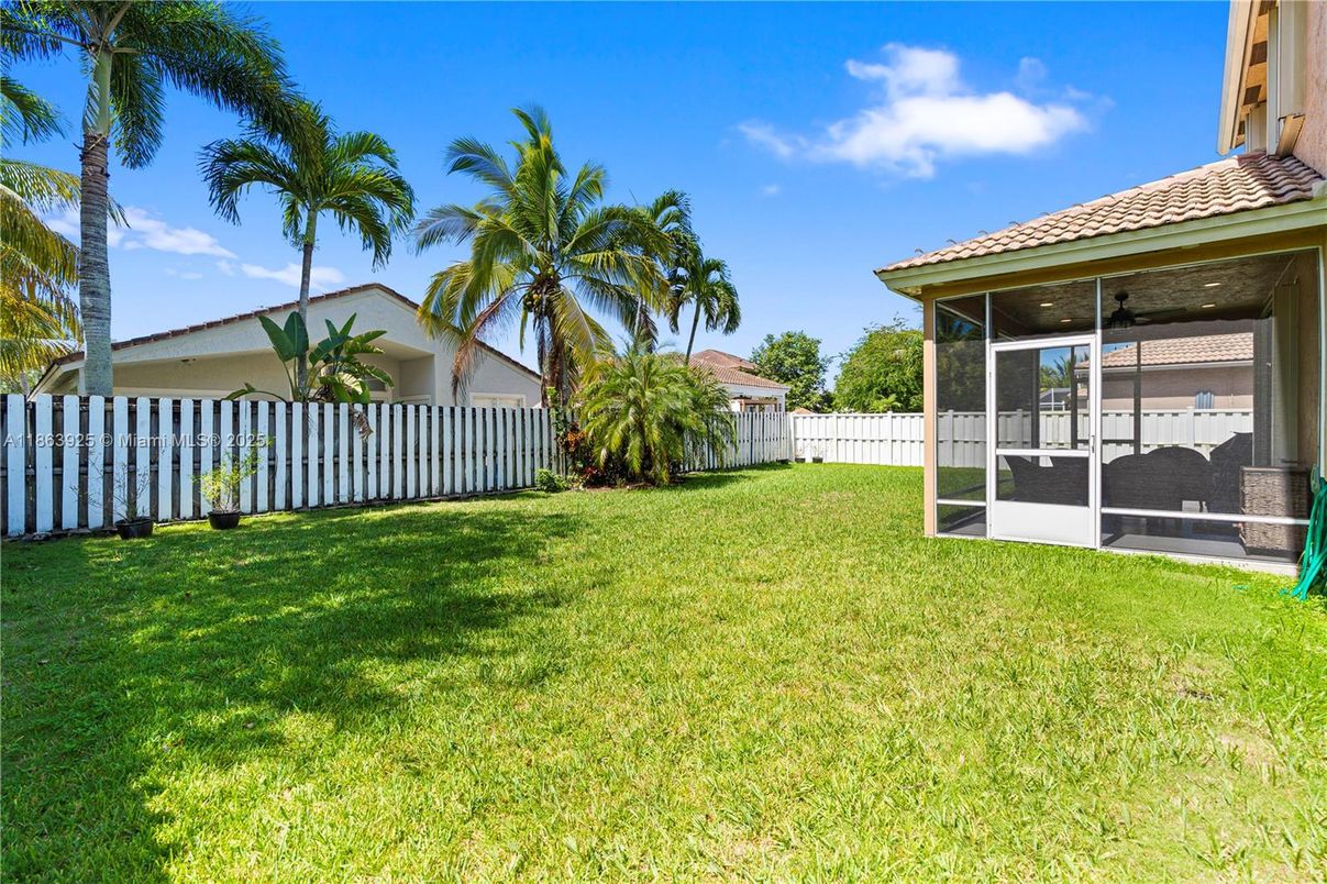 Backyard, Exterior