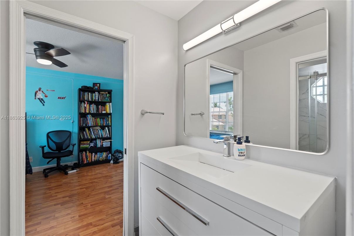 Bathroom, Interior, Wood Texture Flooring