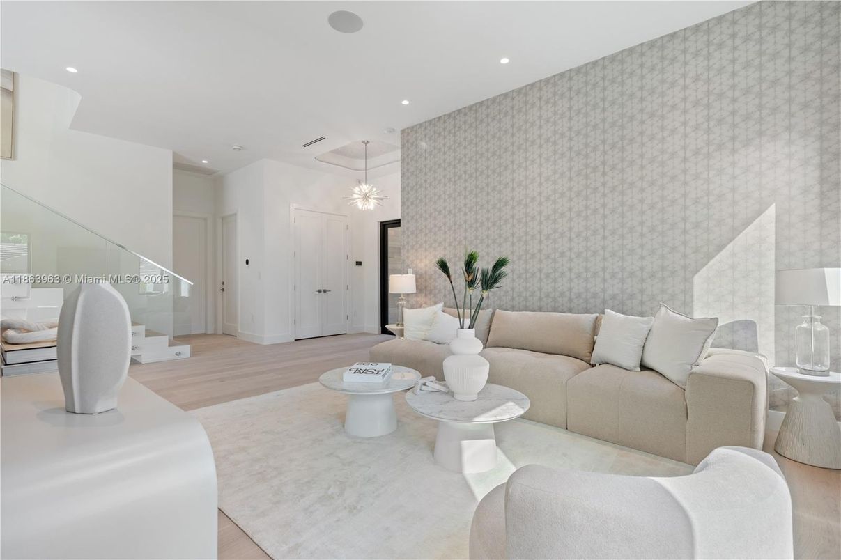 Interior, Living room, Pendant Lights, Recessed Lighting, Wood Texture Flooring