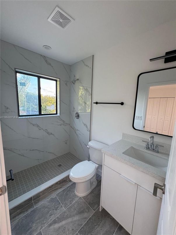 Bathroom, Interior, Marble Walls