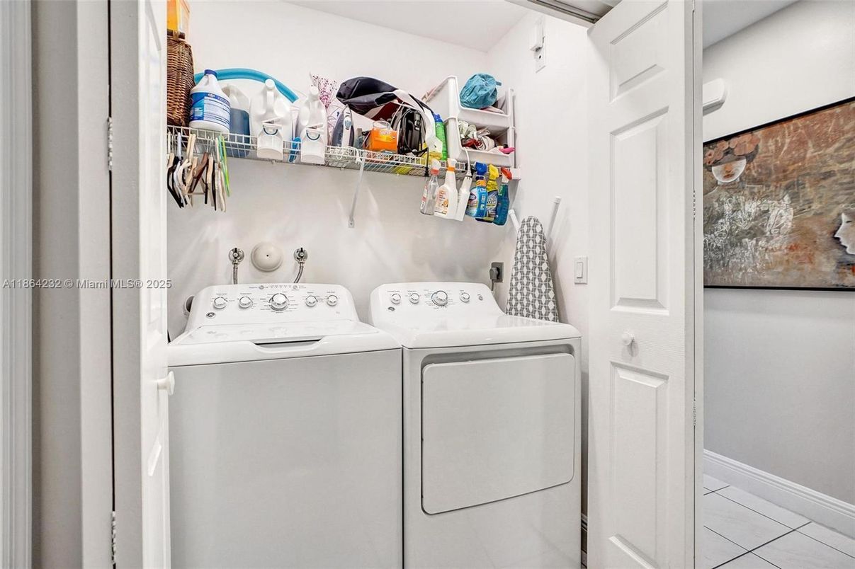 Interior, Utility Closets, Washer