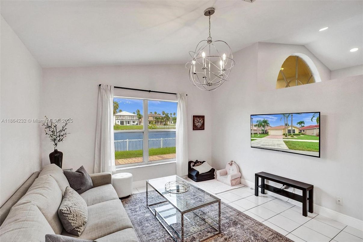 Chandelier, Interior, Living room, Recessed Lighting, Water