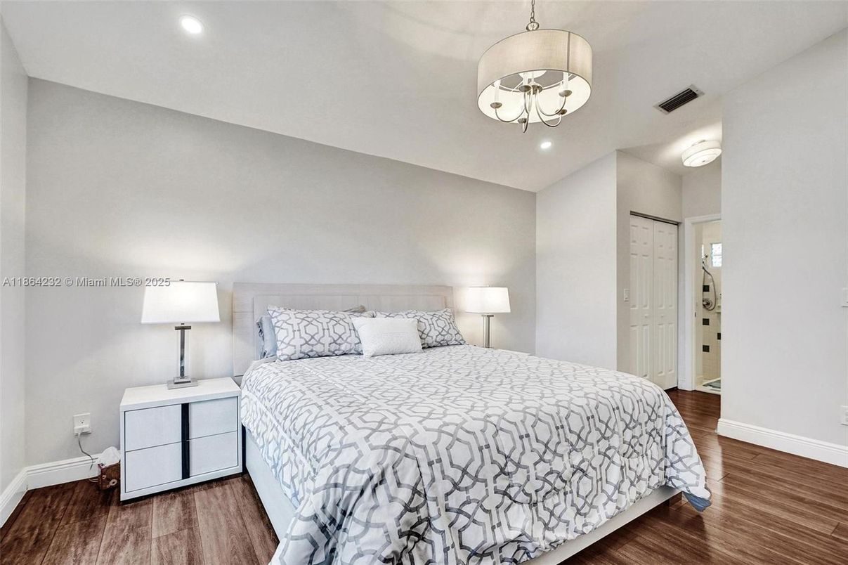 Bedroom, Interior, Recessed Lighting, Wood Texture Flooring