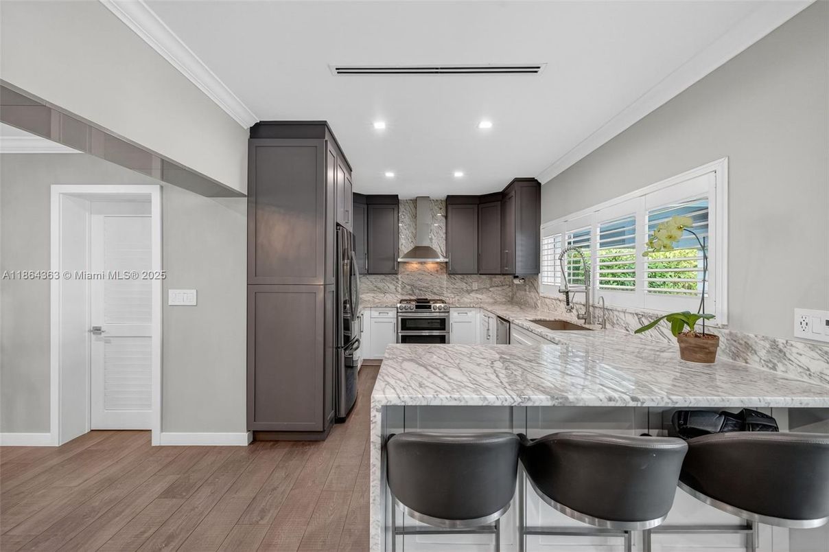 Interior, Kitchen, Recessed Lighting, Stainless Steel Appliances, Wood Texture Flooring