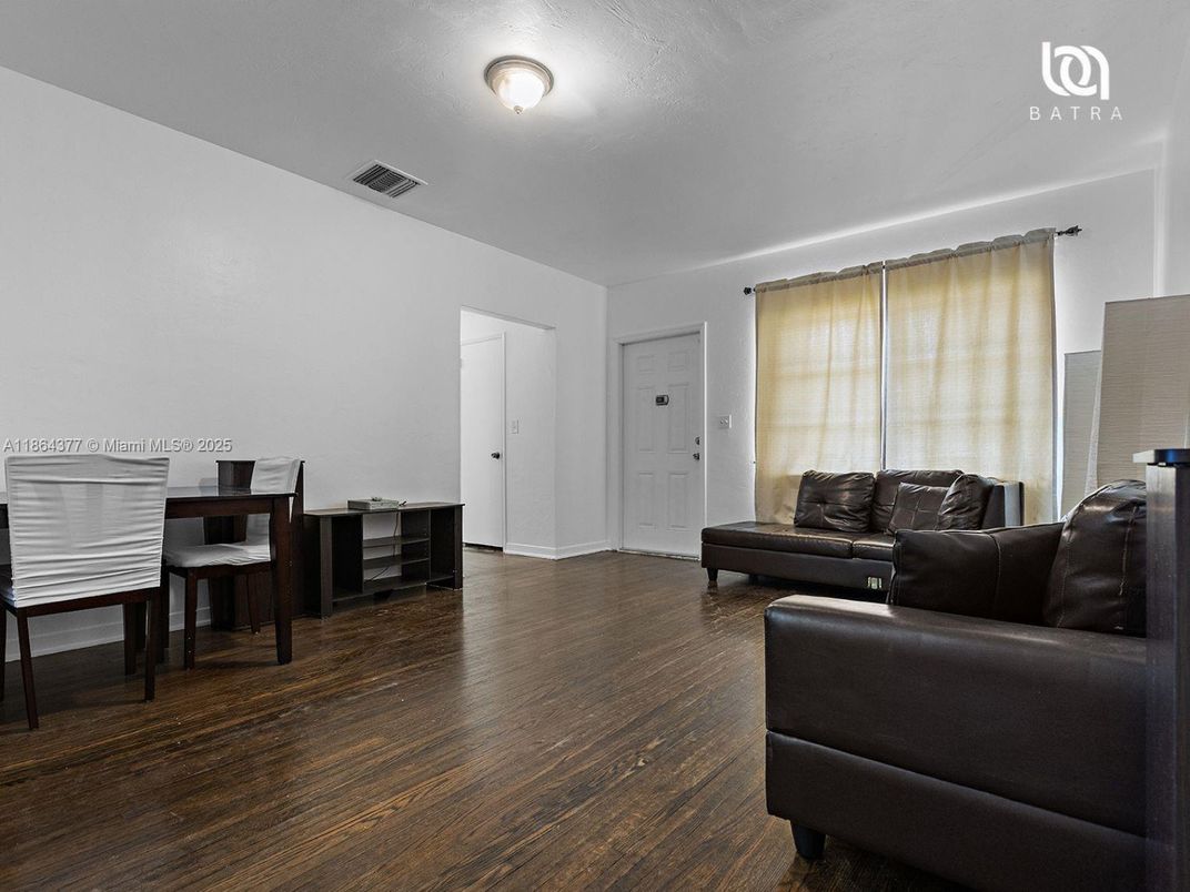 Dining room, Interior, Living room, Wood Texture Flooring