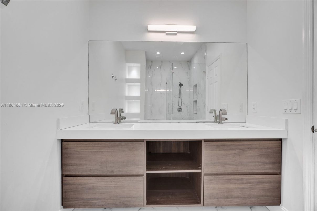 Bathroom, Dual Sink Vanities, Glass Shower, Interior, Marble Walls