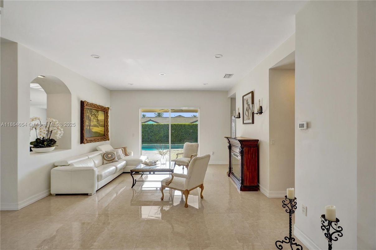 Interior, Living room, Recessed Lighting