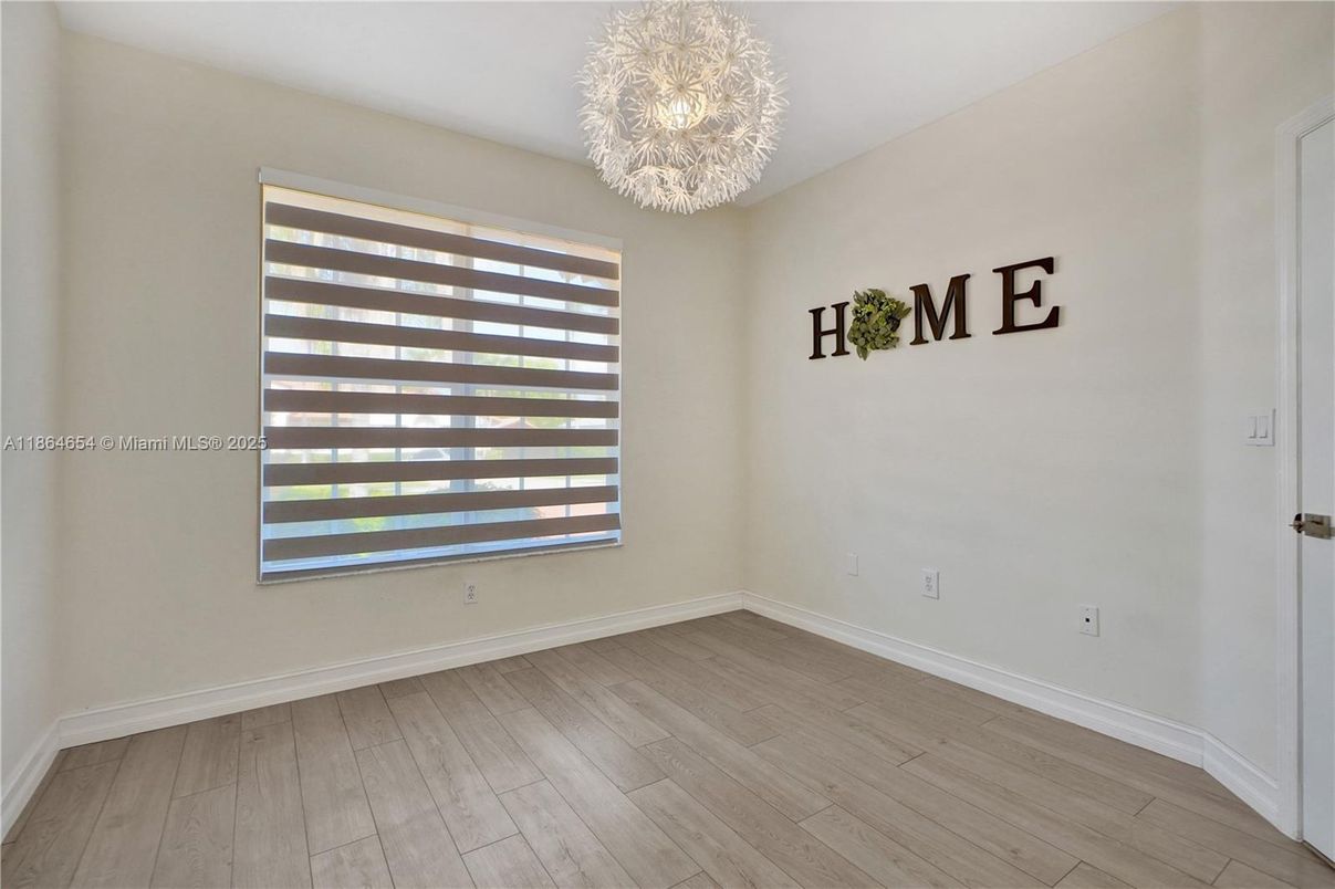 Chandelier, Empty room, Interior, Wood Texture Flooring