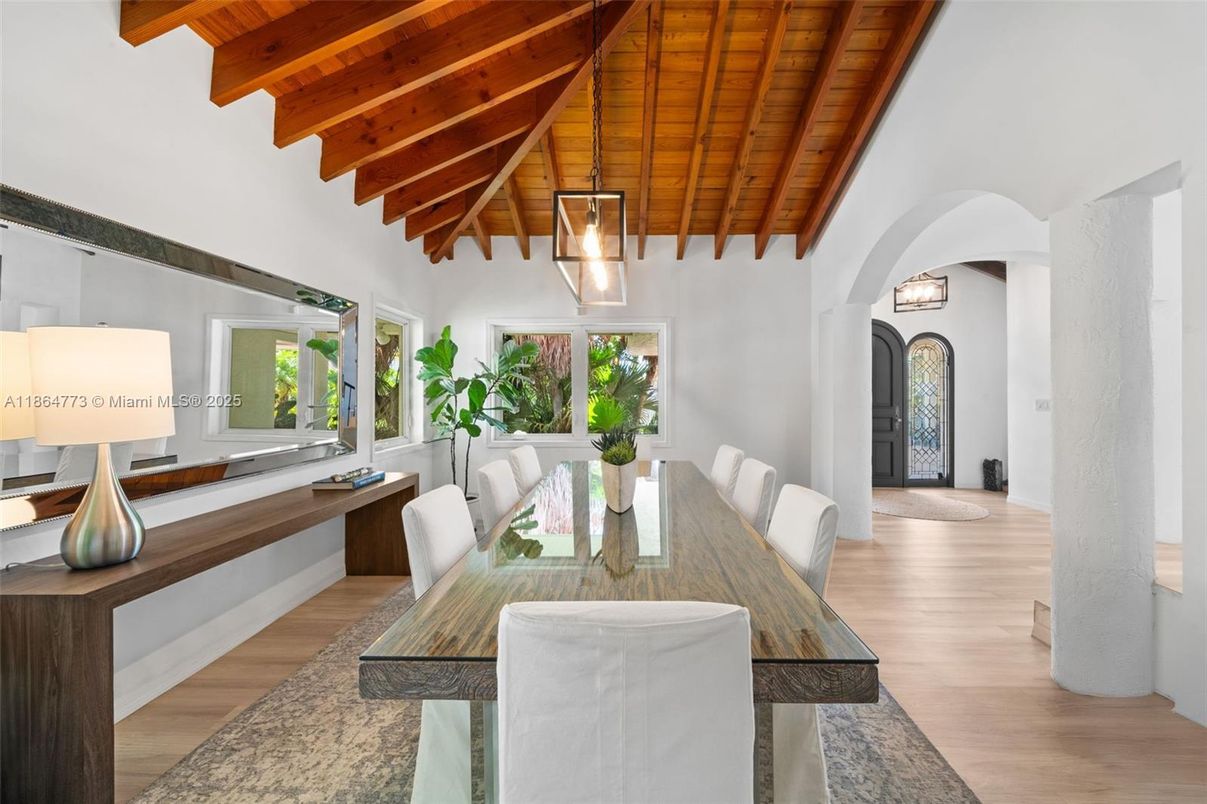 Dining room, Interior, Pendant Lights, Wooden Beams, Wooden Ceilings, Wood Texture Flooring