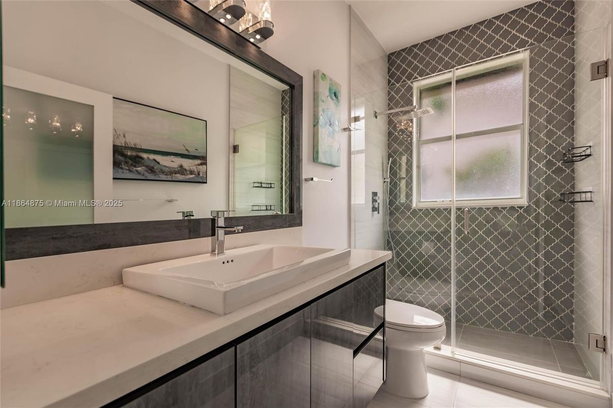 Bathroom, Glass Shower, Interior