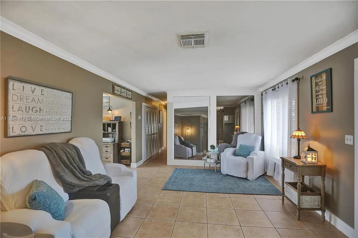 Interior, Living room