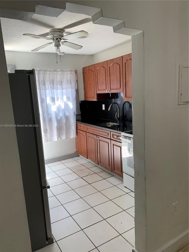 Interior, Kitchen