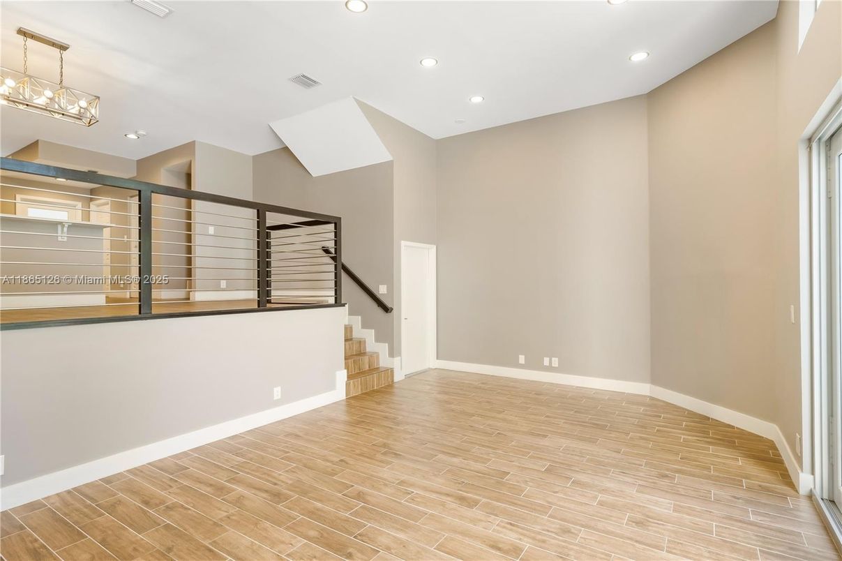 Empty room, Interior, Pendant Lights, Recessed Lighting, Wood Texture Flooring