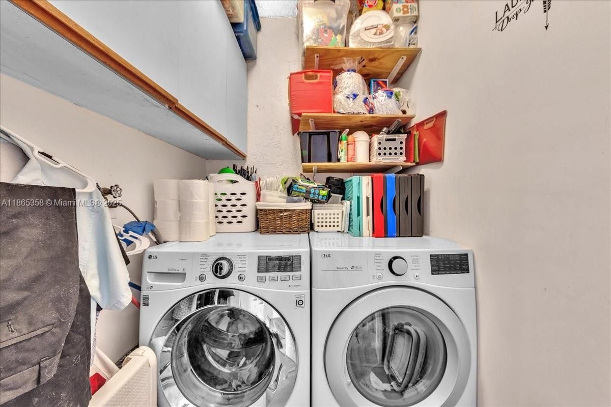 Interior, Utility Closets, Washer