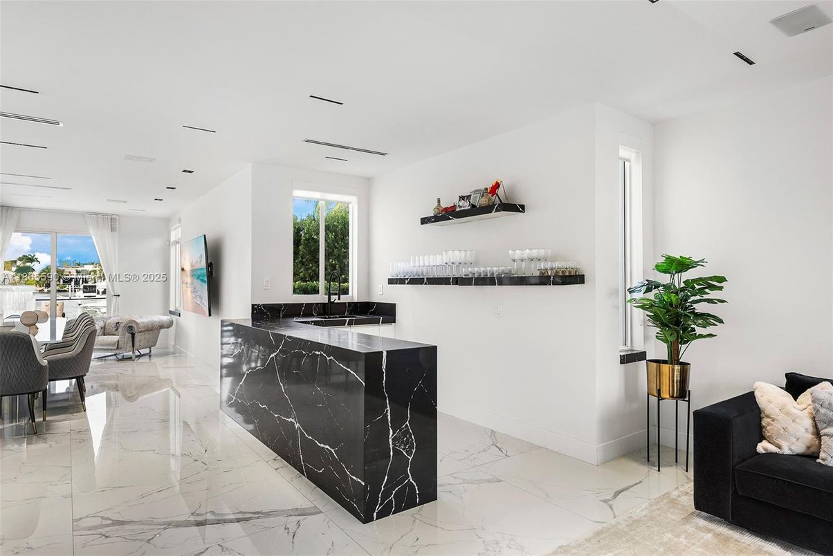 Interior, Kitchen, Living room, Marble, Recessed Lighting, Water