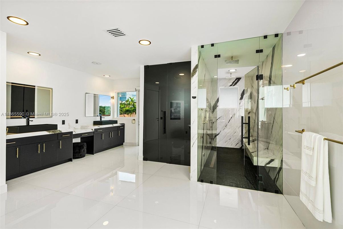 Bathroom, Dual Sink Vanities, Glass Shower, Interior, Recessed Lighting