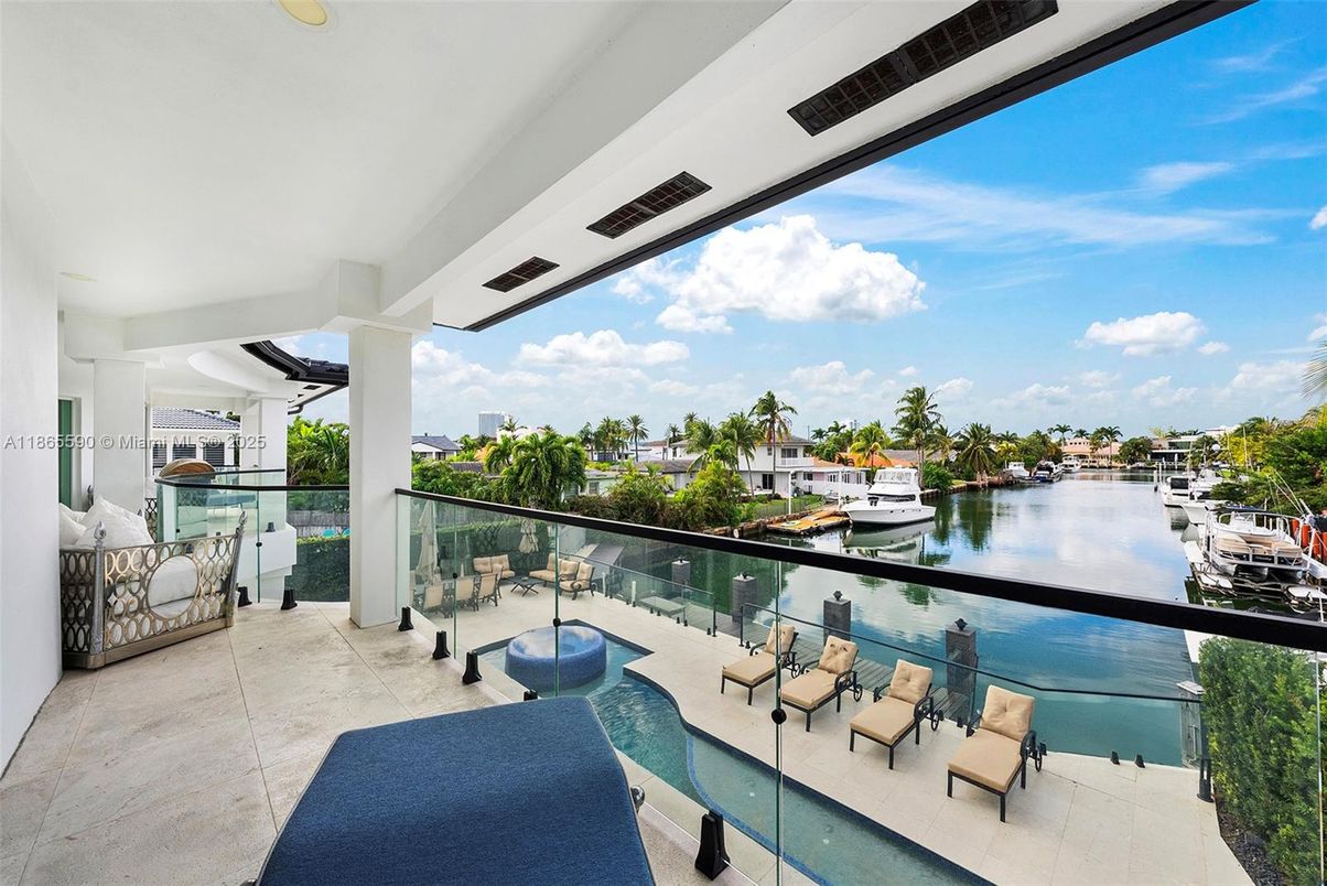 Water, Exterior, Pool, Other