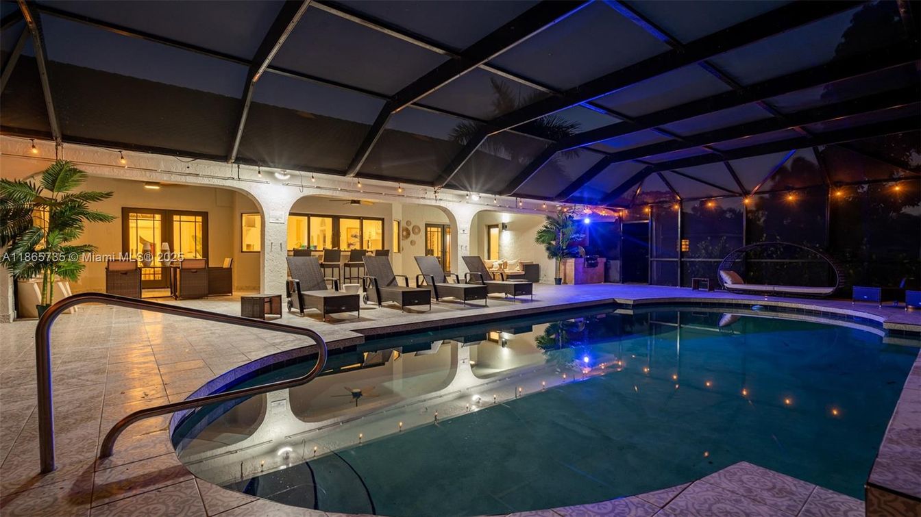 Glass Ceilings, Interior, Pool, Sun Room