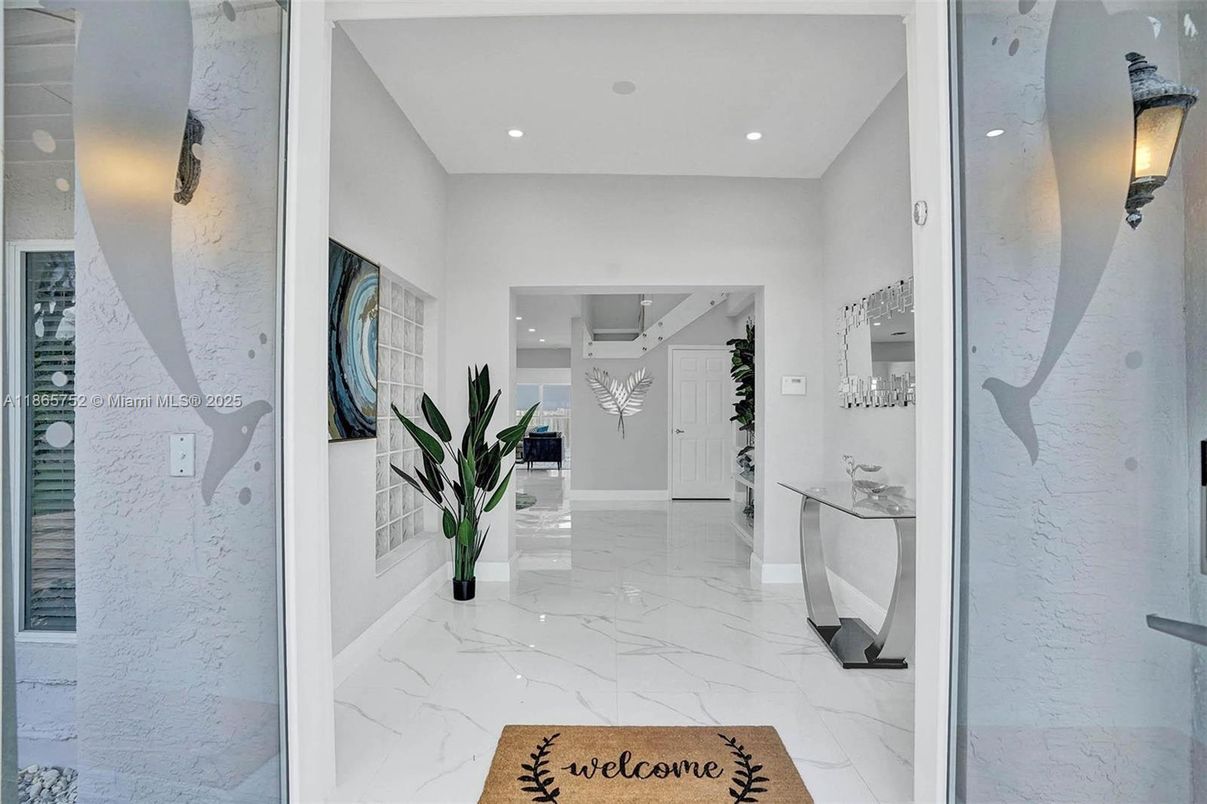 Interior, Marble, Recessed Lighting