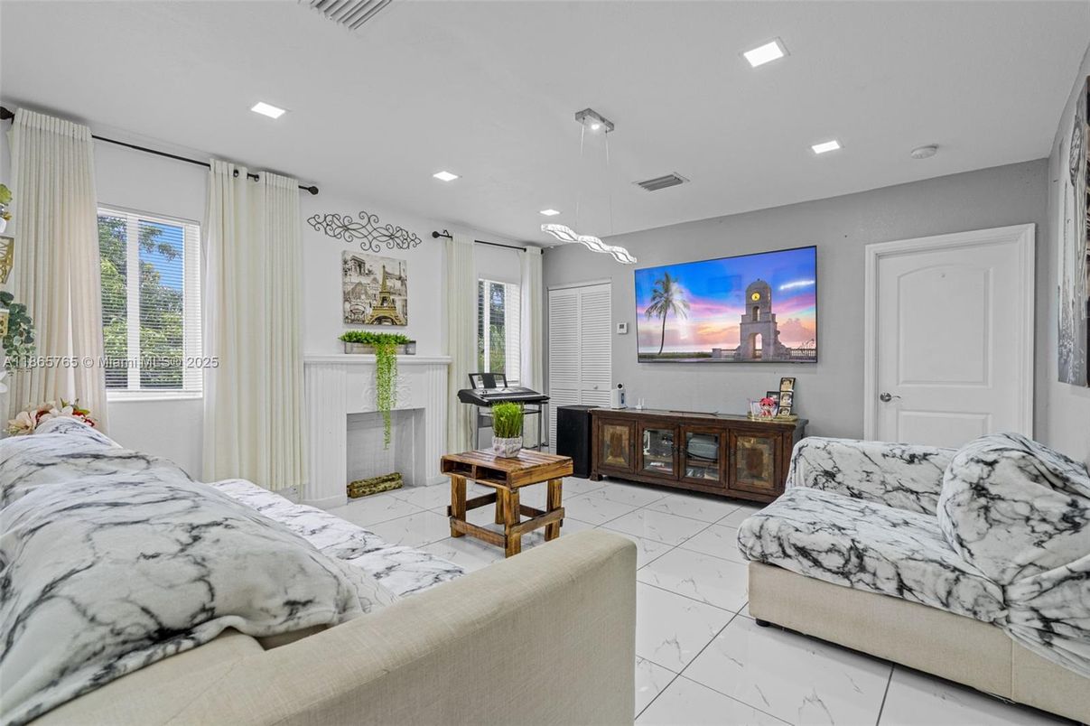 Bedroom, Interior, Marble, Pendant Lights, Recessed Lighting