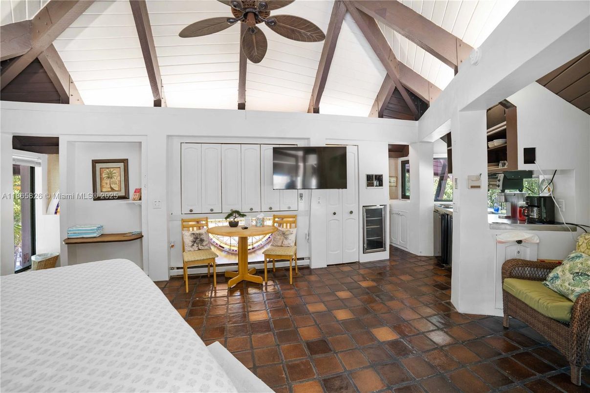 Dining room, Interior, Wooden Beams