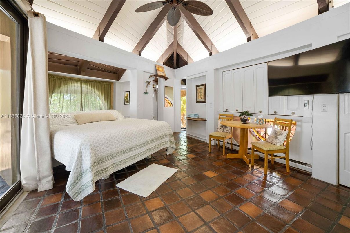 Dining room, Interior, Wooden Beams