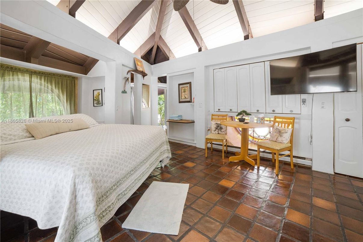Dining room, Interior, Wooden Beams
