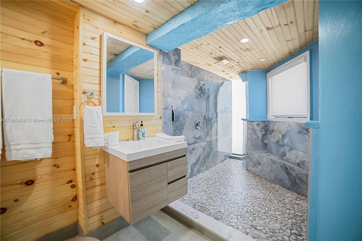 Bathroom, Interior, Recessed Lighting, Wooden Ceilings, Wooden Walls