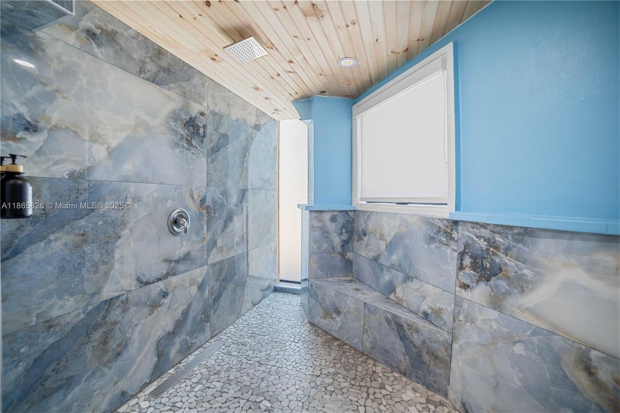 Bathroom, Interior, Recessed Lighting, Wooden Ceilings