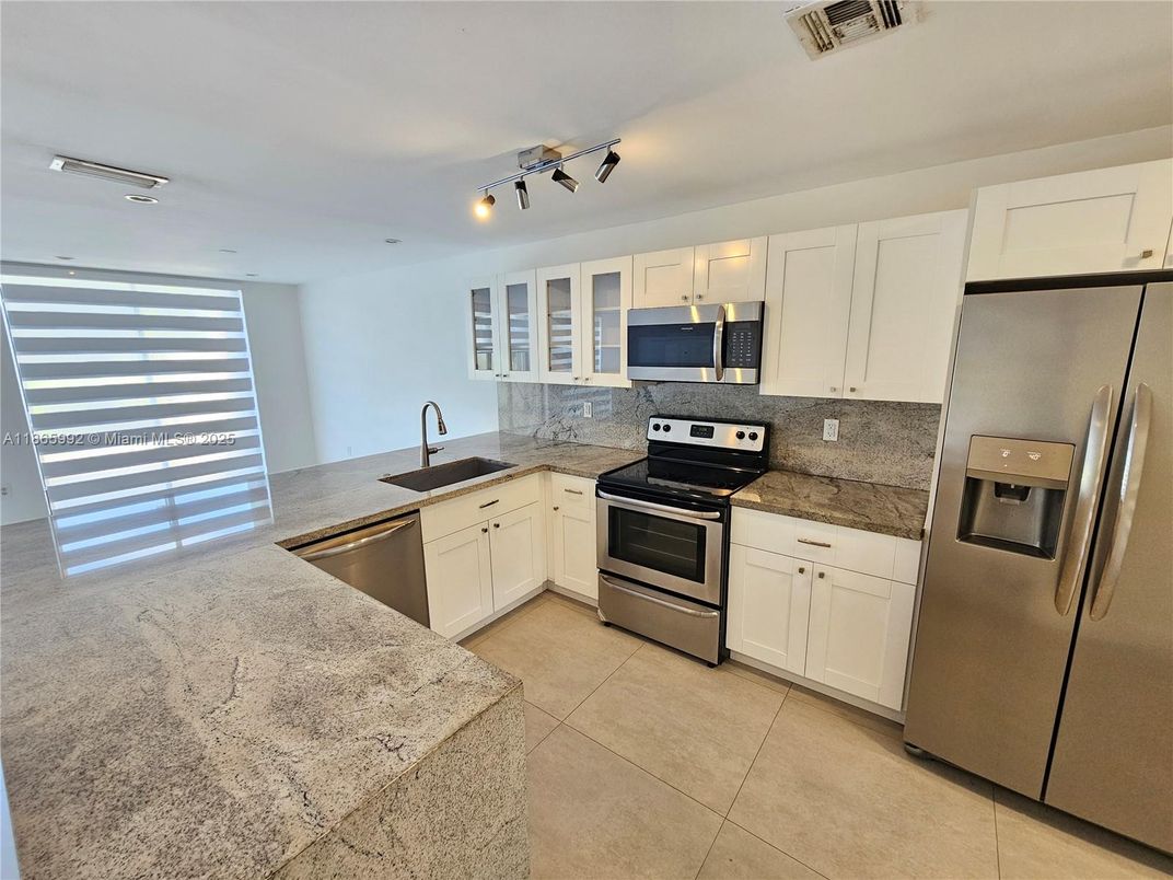 Interior, Kitchen, Stainless Steel Appliances