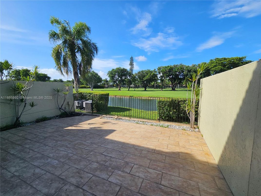 Backyard, Exterior, Water