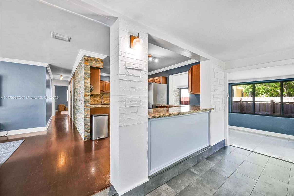 Interior, Kitchen, Wood Texture Flooring